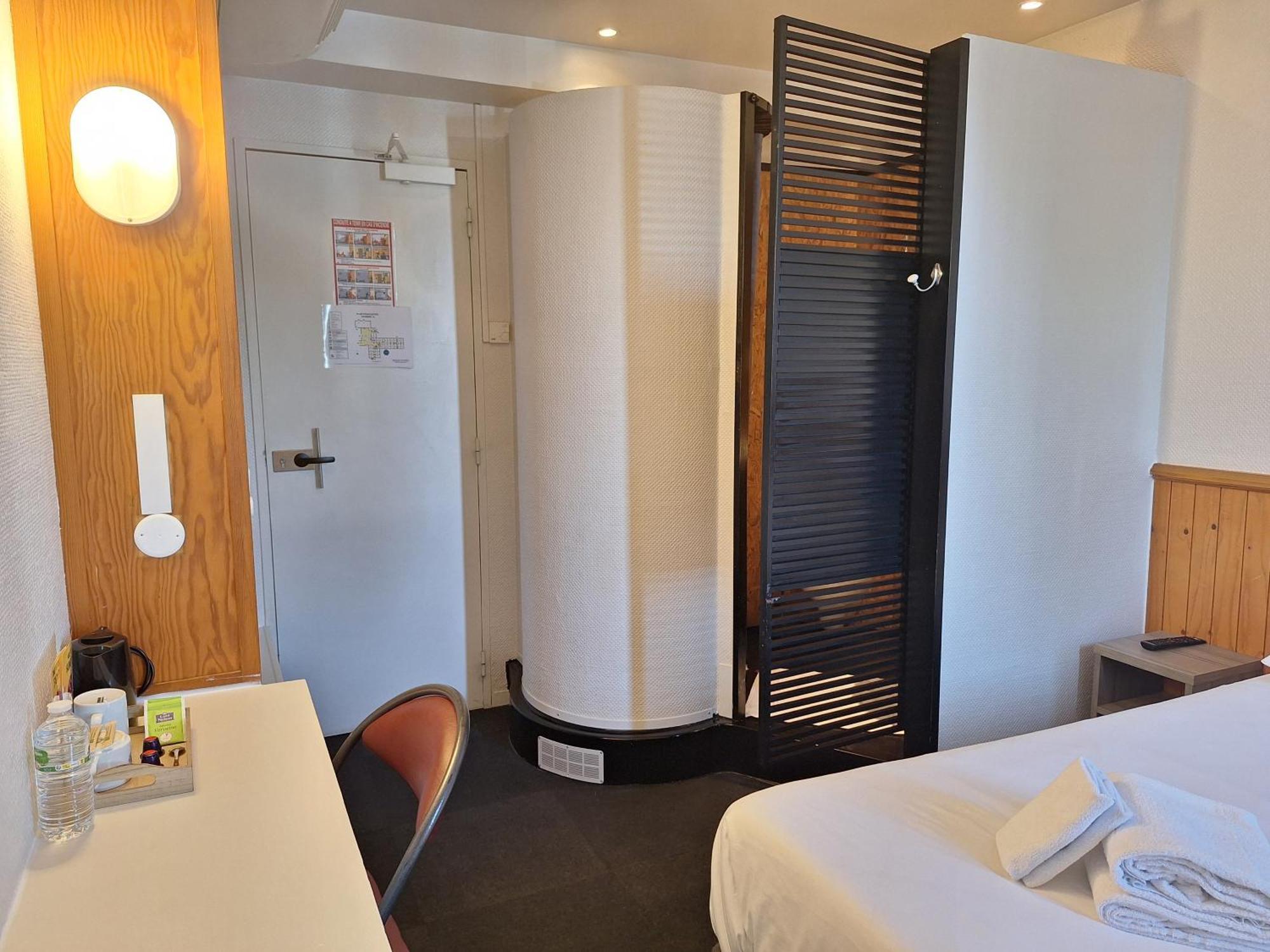 Hotel Escale Kennedy à Mérignac Extérieur photo