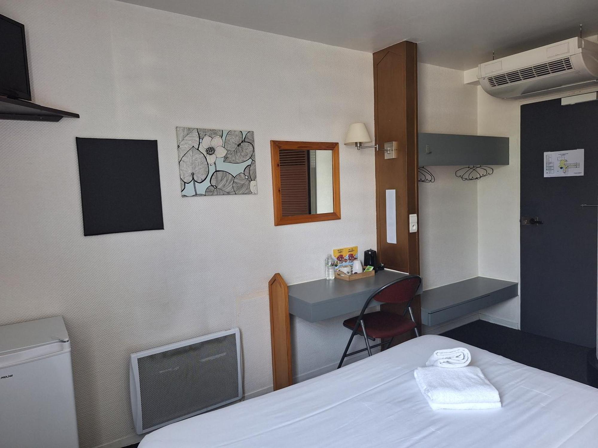 Hotel Escale Kennedy à Mérignac Extérieur photo