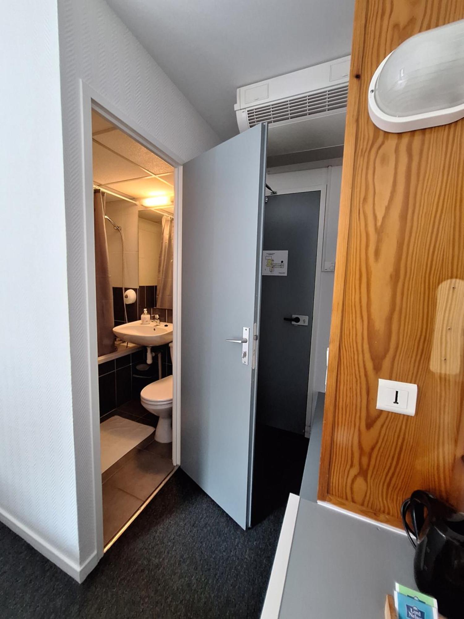 Hotel Escale Kennedy à Mérignac Extérieur photo