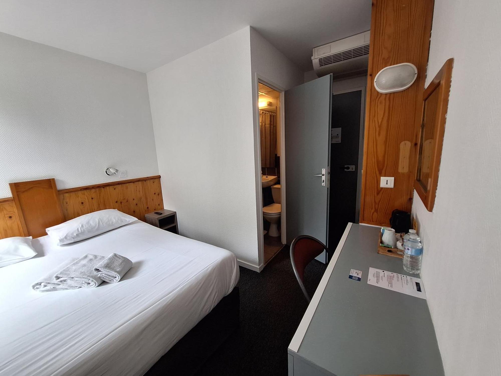 Hotel Escale Kennedy à Mérignac Extérieur photo