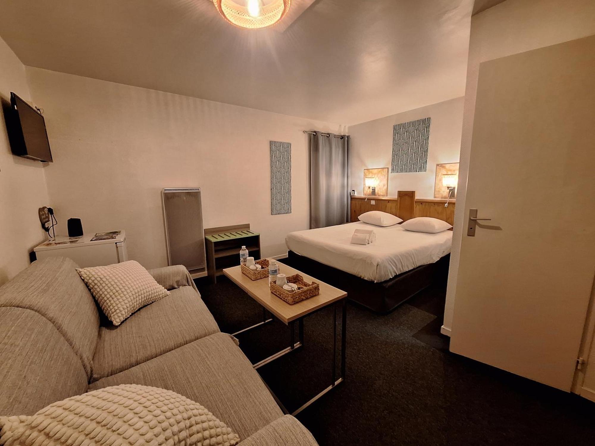Hotel Escale Kennedy à Mérignac Extérieur photo